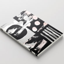 les-mains-sales_mockup_001-web.E2NBj2oxlY